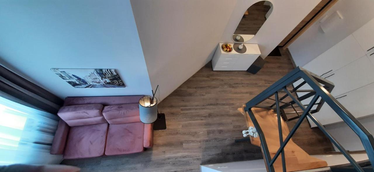 Familia Apartments VNO Exteriér fotografie